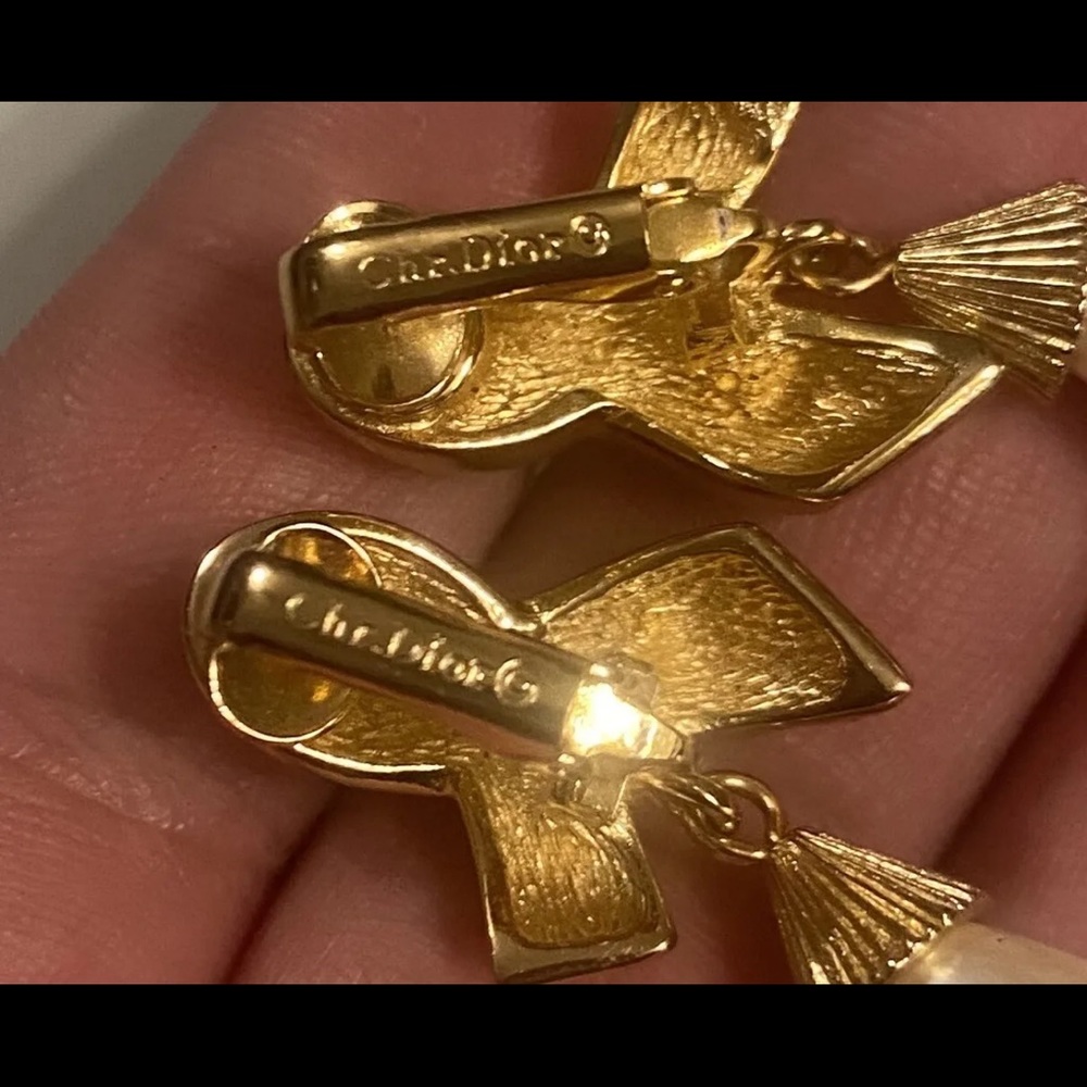 EA1 Vintage Christian Dior bow-tied teardrop earrings - Picture 5 of 13